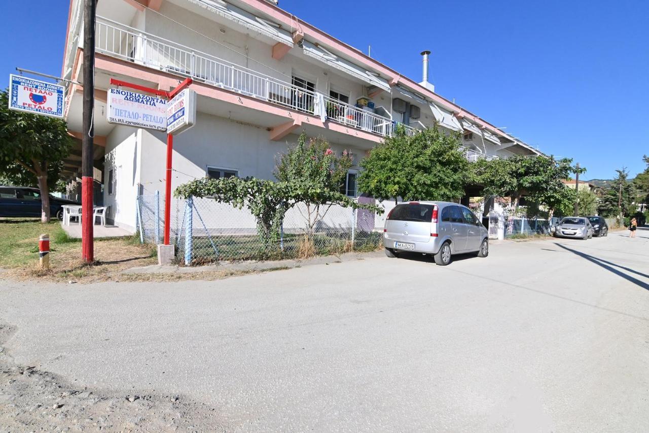 Greece Asprovalta Rooms Accomodation Apartment Hotel Petalo Exterior photo